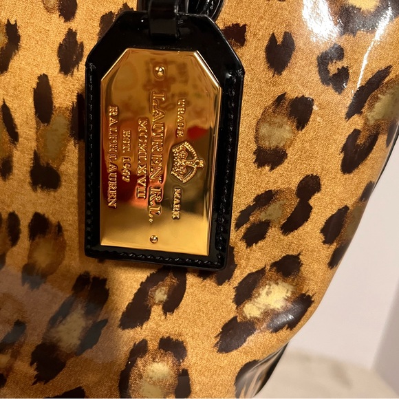 Lauren Ralph Lauren Leopard Print Tote with Black Patent Leather. - Picture 13 of 13